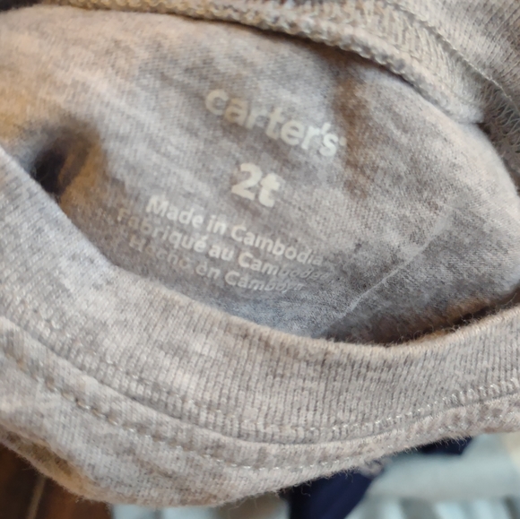 bundle of 3 2T t shirts like new - Picture 5 of 5